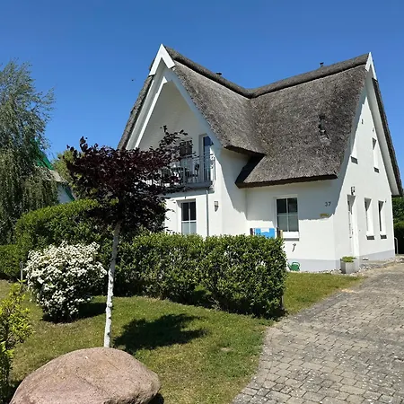 Reethaus Arkonablick, In Erster Reihe Am Kurpark Und Meer, Hunde Herzlich Willkommen *