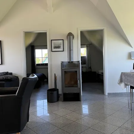 Reethaus Arkonablick, In Erster Reihe Am Kurpark Und Meer, Hunde Herzlich Willkommen