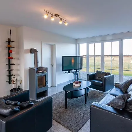 Villa Reethaus Arkonablick, In Erster Reihe Am Kurpark Und Meer, Hunde Herzlich Willkommen *