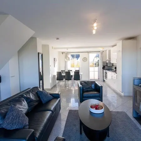 Reethaus Arkonablick, In Erster Reihe Am Kurpark Und Meer, Hunde Herzlich Willkommen Villa Glowe