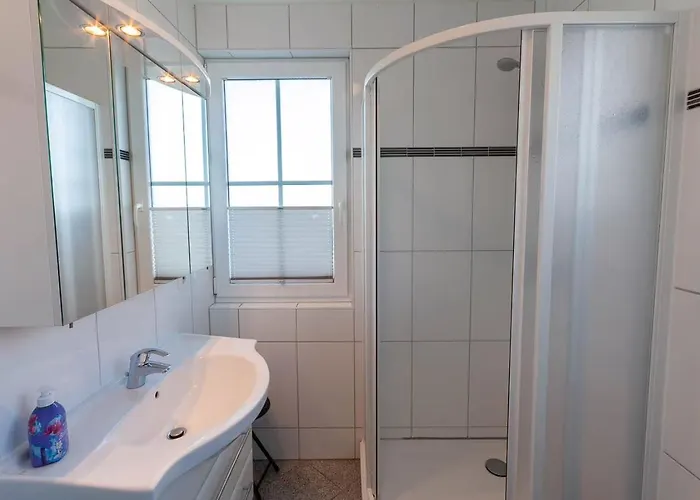 Reethaus Arkonablick, In Erster Reihe Am Kurpark Und Meer, Hunde Herzlich Willkommen גלווה