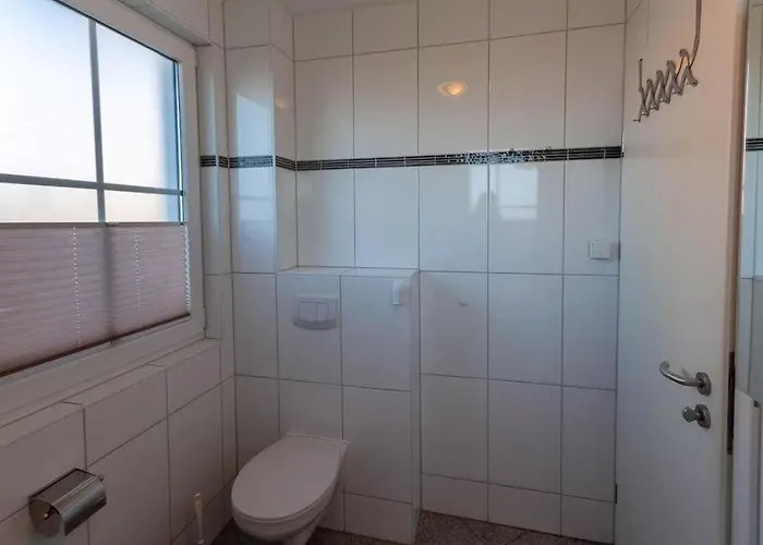 Reethaus Arkonablick, In Erster Reihe Am Kurpark Und Meer, Hunde Herzlich Willkommen וילה