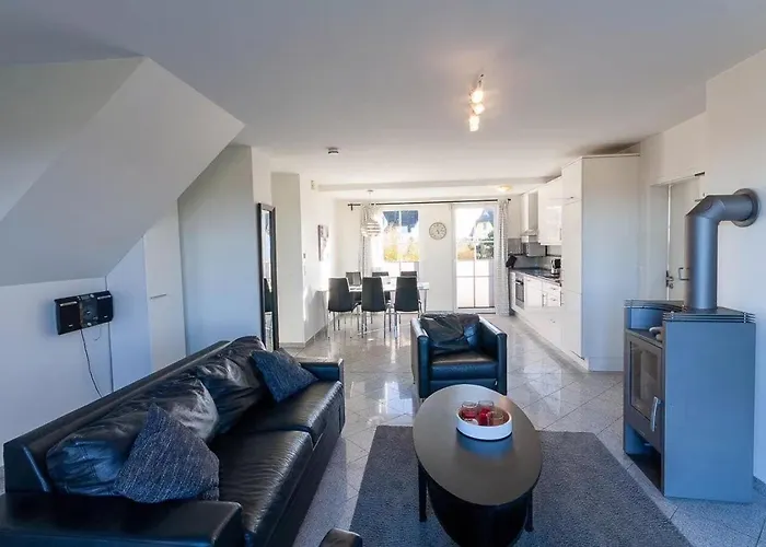 Reethaus Arkonablick, In Erster Reihe Am Kurpark Und Meer, Hunde Herzlich Willkommen וילה גלווה